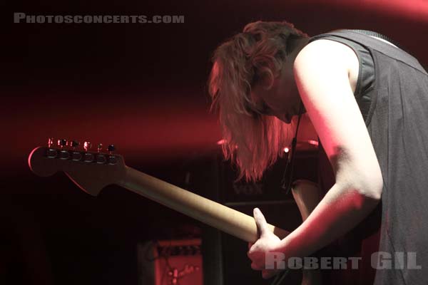 WARPAINT - 2010-05-20 - PARIS - La Maroquinerie - 